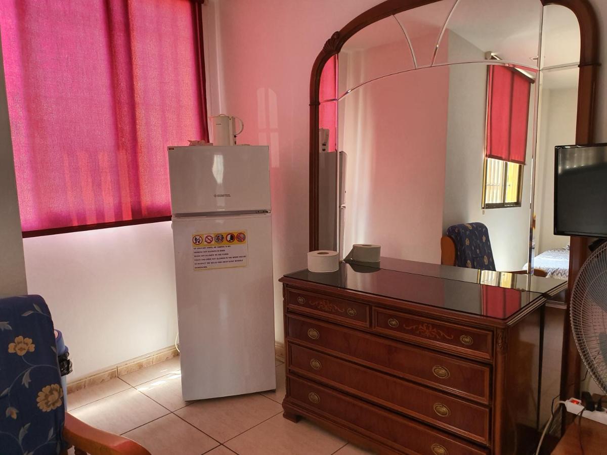 Doramas Private Rooms Shared Toilet ปลายา เดล อิงเกลส ภายนอก รูปภาพ